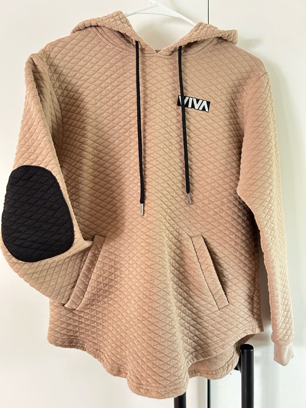 Barstool VIVA Quilted Hooded Pullover Sweatshirt in Tan